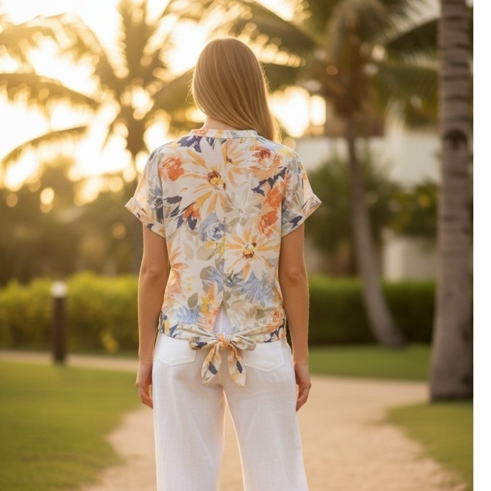 Vince Camuto Floral Split Back Tie Hem Blouse S Watercollor Tropical Top